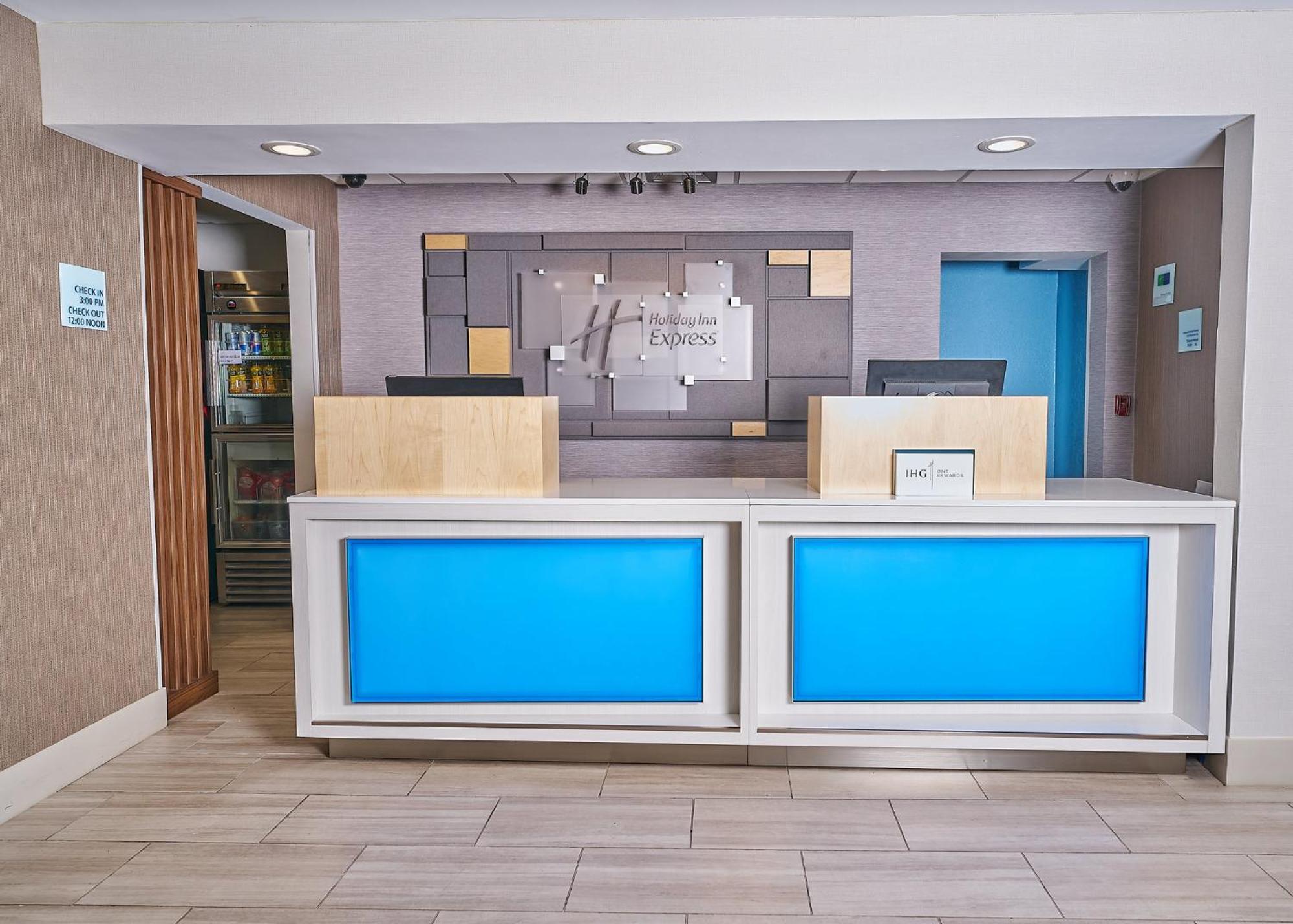 Holiday Inn Express Charleston-Civic Center By Ihg Luaran gambar
